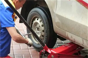 柳城附近拖车24小时服务热线电话